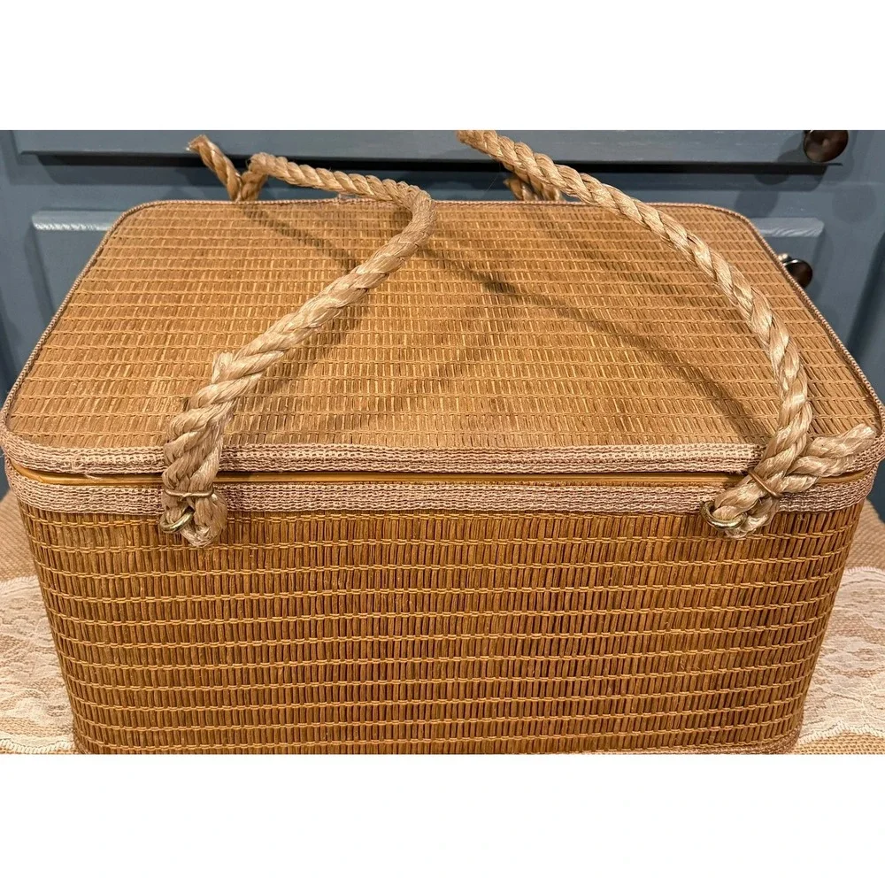 Vintage Burlington Hawkeye Picnic Basket Woven Rope Handles Red Gingham 3 Trays